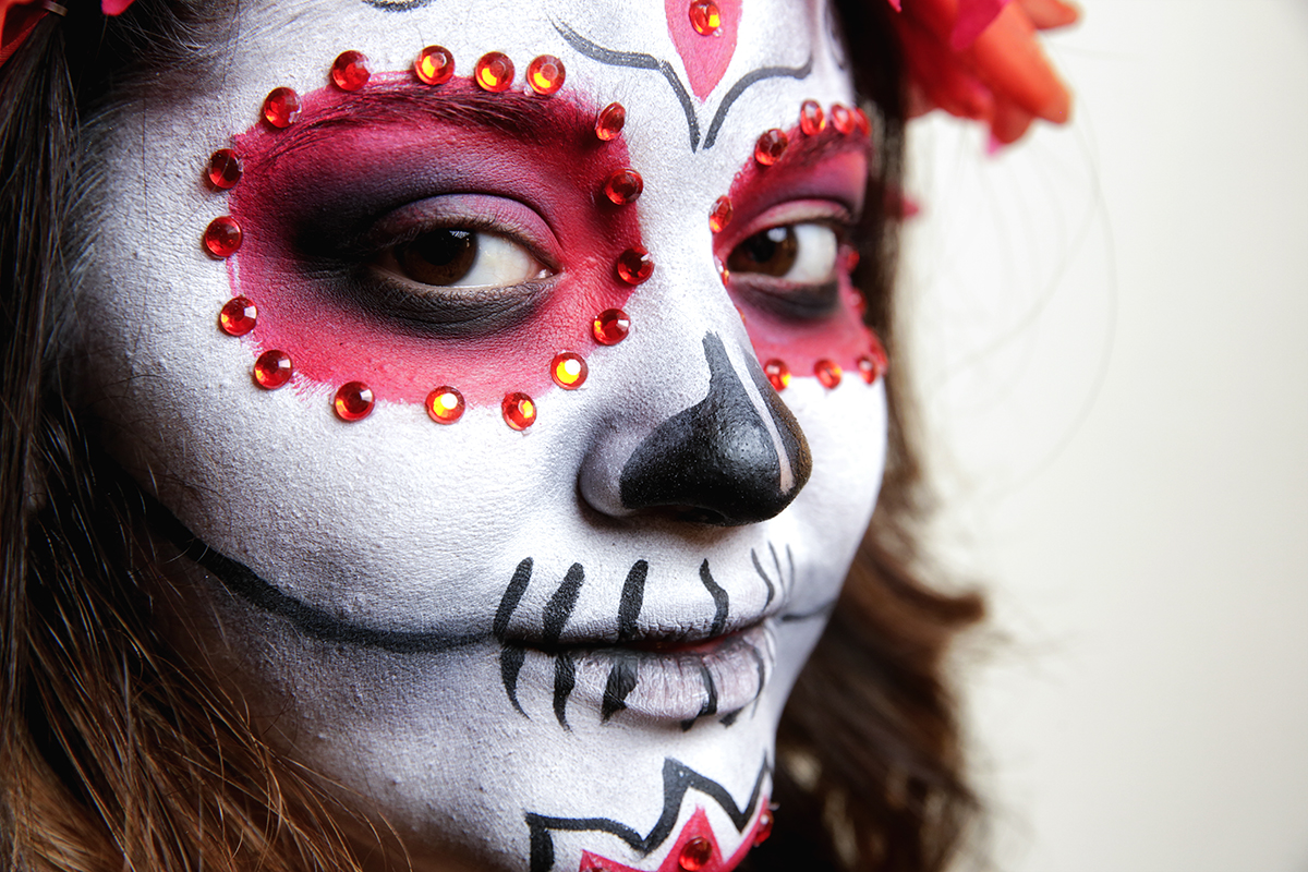 simple dia de los muertos face paint