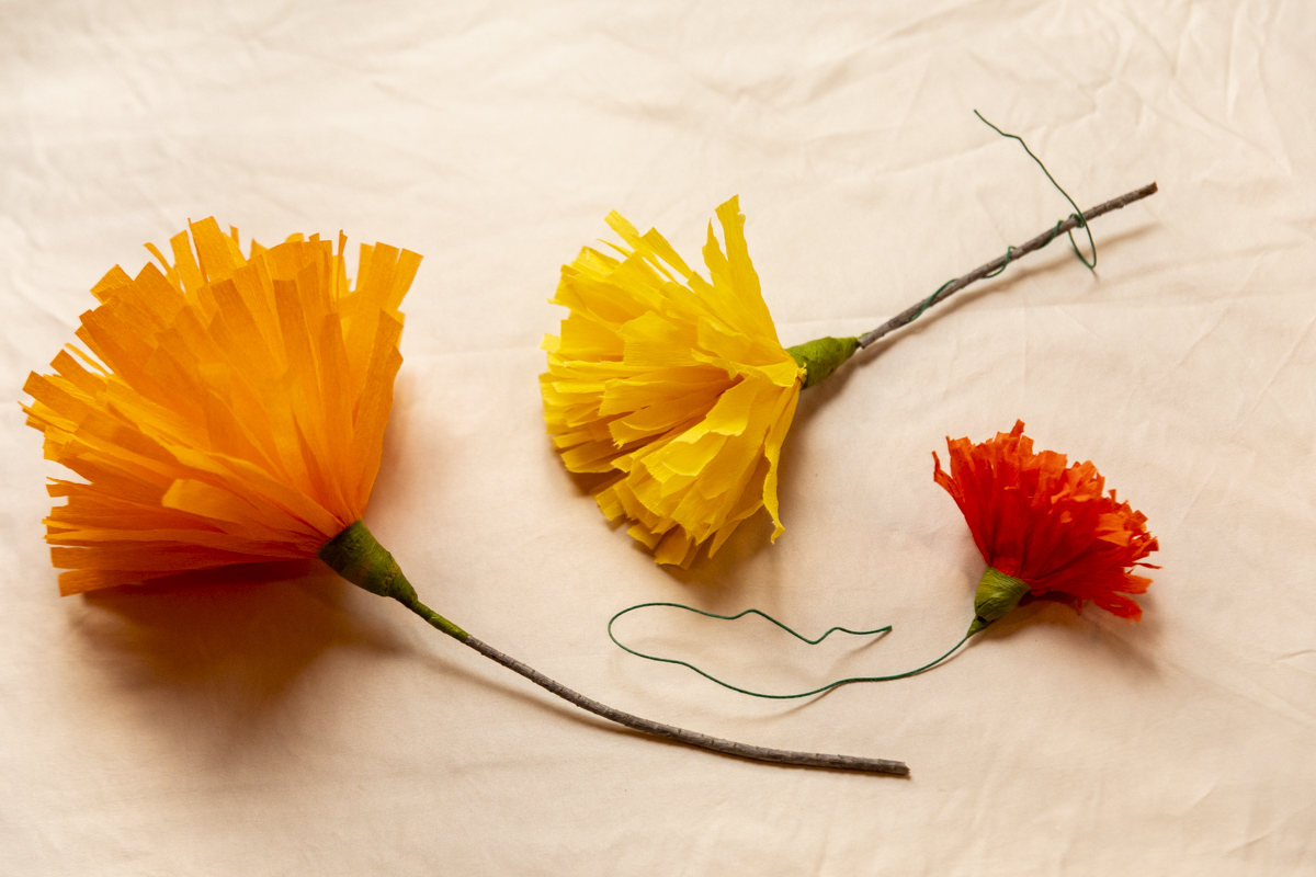 Celebrating Día de los Muertos with Beautiful Paper Marigolds - Rancho La  Puerta